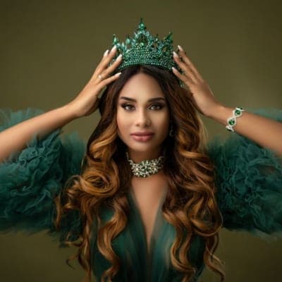 Kalessandra Fresneda Kalessandra Fresneda